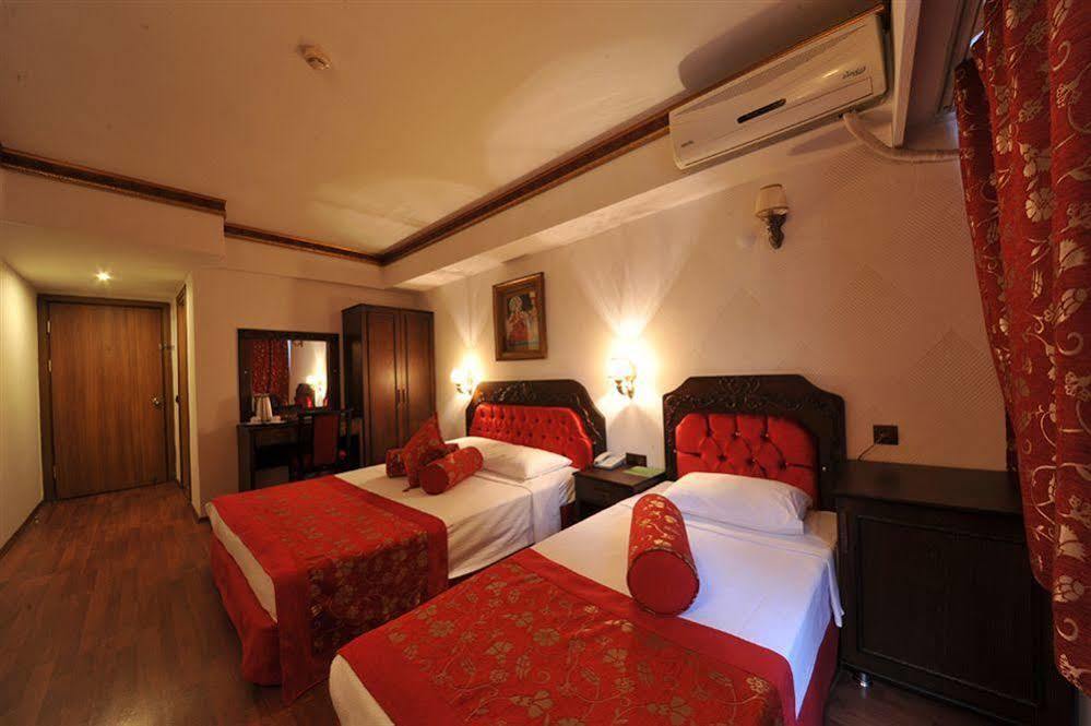 Pera 26 Aparthotel Istanboel Buitenkant foto